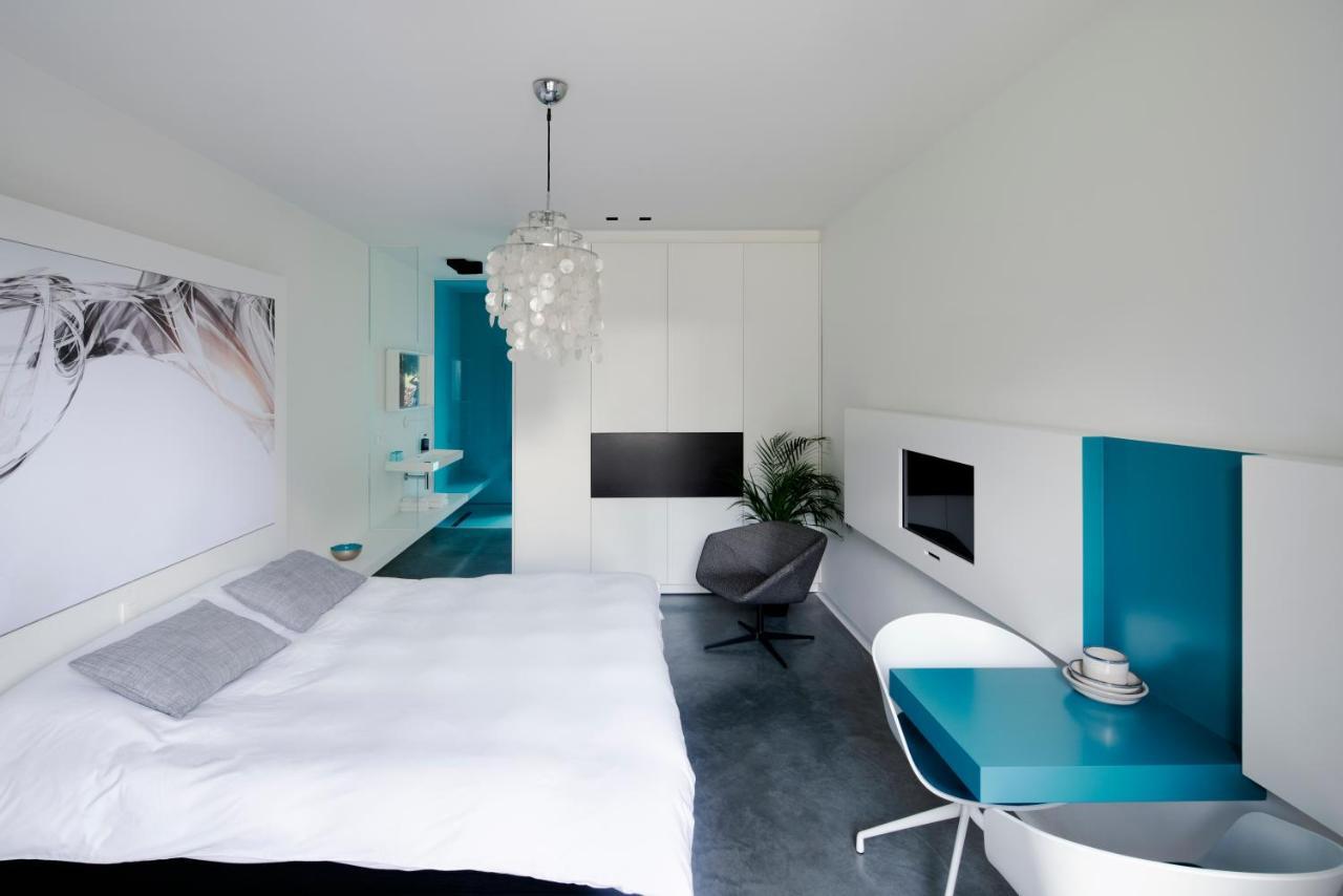 B&B Bed And Beyond Opglabbeek Eksteriør billede